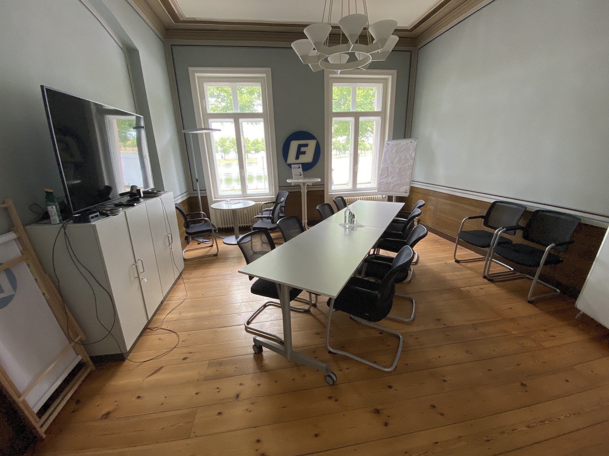 Büro Schwerin der AES und FNF